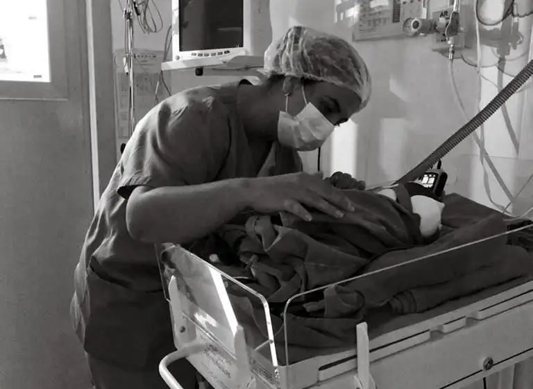 Dra. Andressa Carvalho Marques — médica aprovada no Revalida INEP